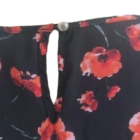 NY Collection Holiday Black Red Floral 1X Long elastic sleeve Poppy Pullover - Picture 5 of 5